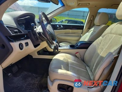 Zdjęcie 7 z 13 samochodu: 2014 LINCOLN MKT VIN:2LMHJ5AT1EBL58073 - miniatura