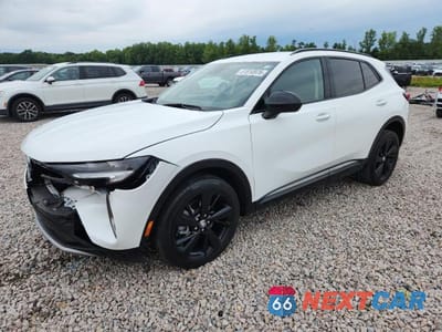 2023 BUICK ENVISION PREFERRED LRBAZLR42PD024819 - główne zdjęcie licytacji z USA - miniatura