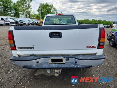Zdjęcie 6 z 12 samochodu: 2006 GMC NEW SIERRA K1500 VIN:3GTEK14V96G199100 - miniatura