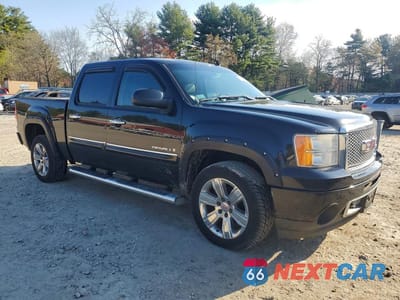 Czwarte zdjęcie samochodu z boku: 2008 GMC NEW SIERRA K1500 DENALI VIN:2GTEK638X81162934 - miniatura