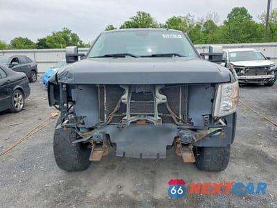 Piąte zdjęcie samochodu w środku: 2013 CHEVROLET SILVERADO K1500 LT VIN:1GCRKSE76DZ299322 - miniatura