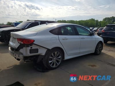 Trzecie zdjęcie samochodu z tyłu: 2015 CHRYSLER 200 S VIN:1C3CCCBB2FN752917 - miniatura