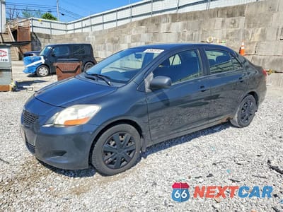 2009 TOYOTA YARIS BASE JTDBT903091323731 - główne zdjęcie licytacji z USA - miniatura