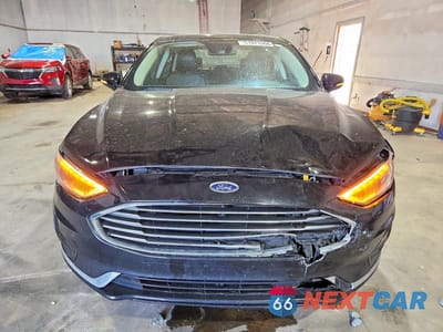 Piąte zdjęcie samochodu w środku: 2019 FORD FUSION SEL VIN:3FA6P0CD9KR215227 - miniatura