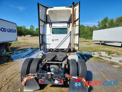 Zdjęcie 6 z 10 samochodu: 2017 VOLVO VN VNL VIN:4V4N39TG0HN977426 - miniatura