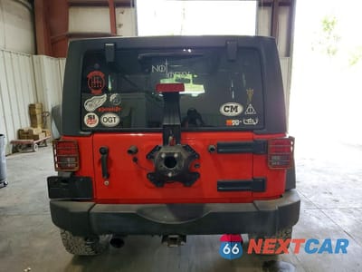 Zdjęcie 6 z 13 samochodu: 2017 JEEP WRANGLER UNLIMITED SPORT VIN:1C4BJWDG9HL680538 - miniatura