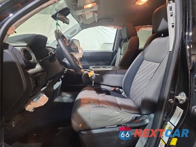 Zdjęcie 7 z 13 samochodu: 2019 TOYOTA TUNDRA SR VIN:5TFUM5F19KX081996 - miniatura
