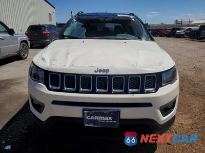 Piąte zdjęcie samochodu w środku: 2019 JEEP COMPASS LATITUDE VIN:3C4NJDBB2KT703341 - miniatura