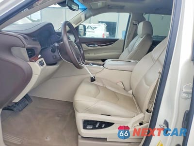 Zdjęcie 7 z 13 samochodu: 2015 CADILLAC ESCALADE LUXURY VIN:1GYS3MKJ2FR566575 - miniatura