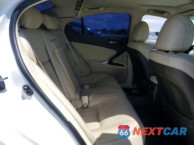 Zdjęcie 10 z 13 samochodu: 2013 LEXUS IS 250 VIN:JTHBF5C22D5188237 - miniatura