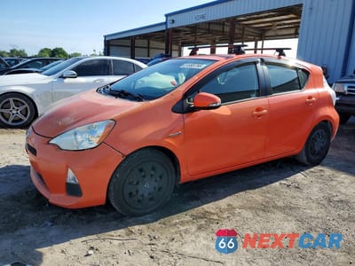 2013 TOYOTA PRIUS C TWO JTDKDTB37D1058354 - główne zdjęcie licytacji z USA - miniatura