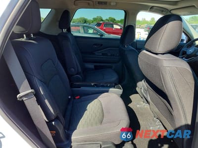 Zdjęcie 11 z 13 samochodu: 2025 NISSAN PATHFINDER SV VIN:5N1DR3BB0SC313618 - miniatura
