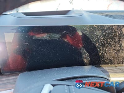 Zdjęcie 9 z 14 samochodu: 2023 BMW X7 XDRIVE40I VIN:5UX23EM0XP9P22992 - miniatura