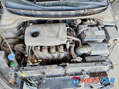 Zdjęcie 11 z 13 samochodu: 2019 KIA RIO S VIN:3KPA24ABXKE215806 - miniatura
