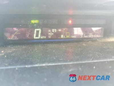 Zdjęcie 9 z 12 samochodu: 2012 TOYOTA PRIUS V THREE VIN:JTDZN3EU0C3119403 - miniatura