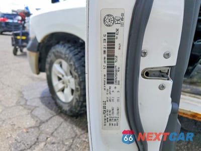 Zdjęcie 12 z 12 samochodu: 2017 RAM 1500 ST VIN:1C6RR7KG7HS641024 - miniatura