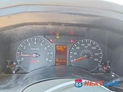 Zdjęcie 9 z 13 samochodu: 2013 NISSAN NV 1500 S VIN:1N6BF0KL7DN114016 - miniatura