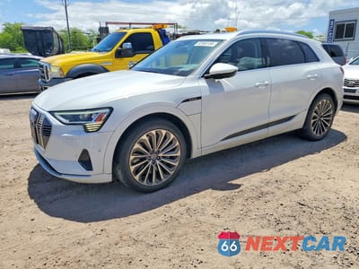 2019 AUDI E-TRON PRESTIGE WA1VAAGE2KB022741 - główne zdjęcie licytacji z USA - miniatura
