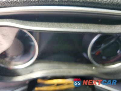 Zdjęcie 9 z 12 samochodu: 2020 DODGE CHALLENGER SXT VIN:2C3CDZAG1LH191398 - miniatura