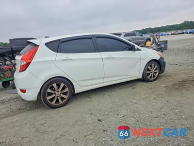 Trzecie zdjęcie samochodu z tyłu: 2014 HYUNDAI ACCENT SE VIN:KMHCU5AE7EU183630 - miniatura