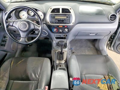 Zdjęcie 8 z 13 samochodu: 2002 TOYOTA RAV4 BASE VIN:JTEHH20V426014451 - miniatura