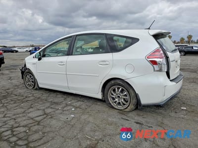 Drugie zdjęcie samochodu z przodu: 2015 TOYOTA PRIUS V THREE VIN:JTDZN3EU0FJ026302 - miniatura