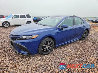 2023 TOYOTA CAMRY SE 4T1G11AK2PU098724 - główne zdjęcie licytacji z USA - miniatura