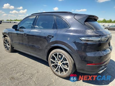 Drugie zdjęcie samochodu z przodu: 2019 PORSCHE CAYENNE TURBO VIN:WP1AF2AY5KDA81543 - miniatura