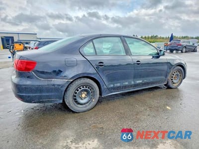 Trzecie zdjęcie samochodu z tyłu: 2012 VOLKSWAGEN JETTA SE VIN:3VWDP7AJ7CM400441 - miniatura