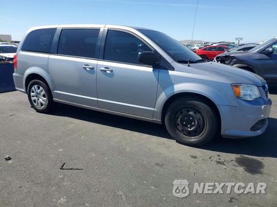 Czwarte zdjęcie samochodu z boku: 2018 DODGE GRAND CARAVAN SE VIN:2C4RDGBG3JR146043 - miniatura