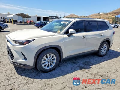 2024 TOYOTA GRAND HIGHLANDER HYBRID XLE 5TDACAB59RS004696 - główne zdjęcie licytacji z USA - miniatura