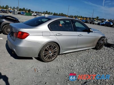 Trzecie zdjęcie samochodu z tyłu: 2013 BMW 335 I VIN:WBA3A9C51DF078065 - miniatura