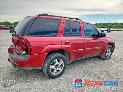 Trzecie zdjęcie samochodu z tyłu: 2004 CHEVROLET TRAILBLAZER LS VIN:1GNDT13S442366119 - miniatura