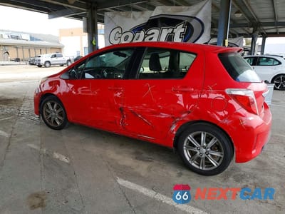 Drugie zdjęcie samochodu z przodu: 2012 TOYOTA YARIS 5-DOOR SE VIN:JTDKTUD35CD531669 - miniatura