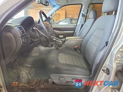 Zdjęcie 7 z 13 samochodu: 2004 FORD EXPLORER XLT VIN:1FMZU73K24ZB14211 - miniatura