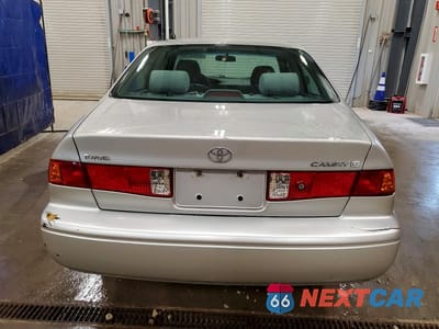 Zdjęcie 6 z 13 samochodu: 2001 TOYOTA CAMRY LE 4D SEDAN VIN:4T1BG22K91U862606 - miniatura