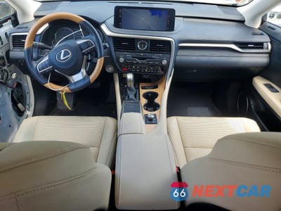 Zdjęcie 8 z 13 samochodu: 2022 LEXUS RX 350 VIN:JTJHZMDA3N2058180 - miniatura