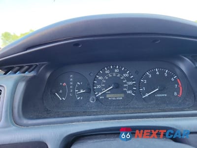 Zdjęcie 9 z 12 samochodu: 2000 TOYOTA CAMRY LE VIN:4T1BG22K9YU008581 - miniatura
