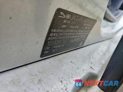 Zdjęcie 12 z 12 samochodu: 2016 JAGUAR XF R - SPORT VIN:SAJBF4BV1GCY16023 - miniatura