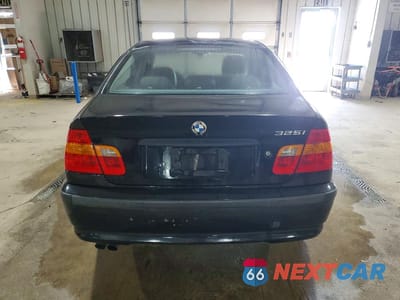 Zdjęcie 6 z 12 samochodu: 2003 BMW 325 I VIN:WBAEV33473KR25212 - miniatura