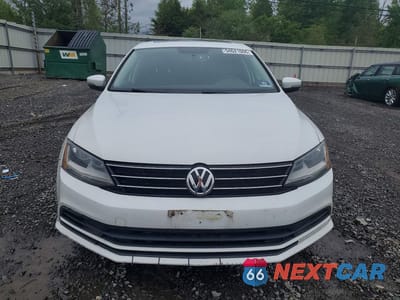 Piąte zdjęcie samochodu w środku: 2017 VOLKSWAGEN JETTA SE VIN:3VWDB7AJ1HM415801 - miniatura
