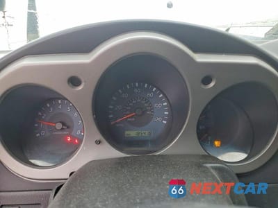 Zdjęcie 9 z 12 samochodu: 2002 NISSAN FRONTIER XE-V6 VIN:1N6ED29Y62C333297 - miniatura