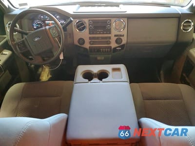 Zdjęcie 8 z 12 samochodu: 2015 FORD F250 SUPER DUTY VIN:1FT7X2B60FEB76372 - miniatura
