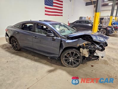 Czwarte zdjęcie samochodu z boku: 2019 TOYOTA AVALON XSE VIN:4T1BZ1FB6KU024548 - miniatura
