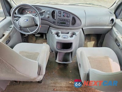 Zdjęcie 8 z 13 samochodu: 2005 FORD ECONOLINE E350 SUPER DUTY WAGON VIN:1FBNE31L65HA76000 - miniatura