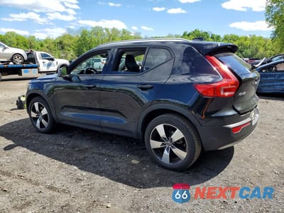 Drugie zdjęcie samochodu z przodu: 2022 VOLVO XC40 T5 MOMENTUM VIN:YV4162UKXN2739251 - miniatura