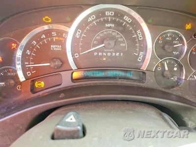 Zdjęcie 9 z 14 samochodu: 2006 CADILLAC ESCALADE ESV VIN:3GYFK66N96G233447 - miniatura