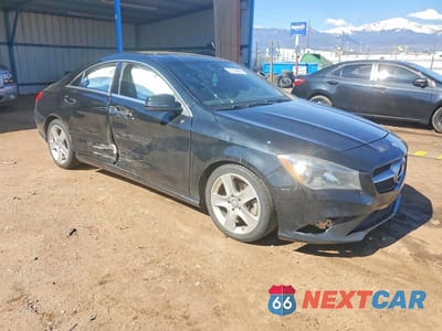 Czwarte zdjęcie samochodu z boku: 2016 MERCEDES-BENZ CLA 250 4MATIC VIN:WDDSJ4GB1GN300587 - miniatura