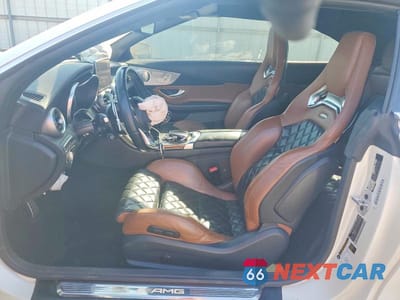 Zdjęcie 7 z 12 samochodu: 2017 MERCEDES-BENZ C 63 AMG-S VIN:WDDWK8HB2HF460204 - miniatura