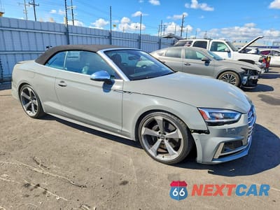Czwarte zdjęcie samochodu z boku: 2019 AUDI S5 PRESTIGE VIN:WAU24GF54KN008162 - miniatura